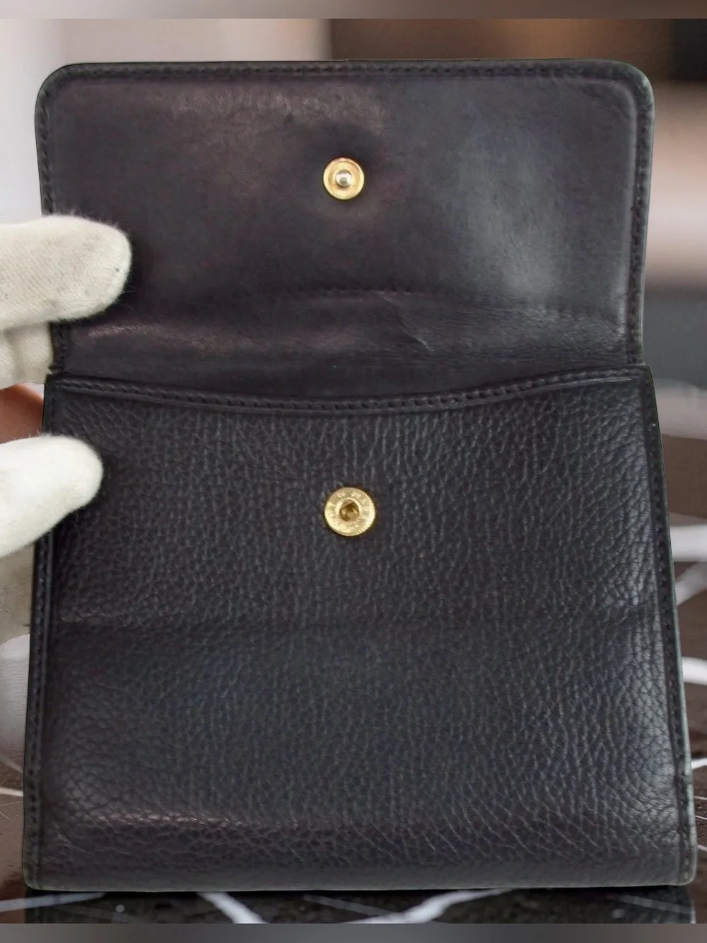 GUCCI Interlocking G Leather Bifold Wallet 😍🖤❤️‍🔥 - Picture 8 of 16